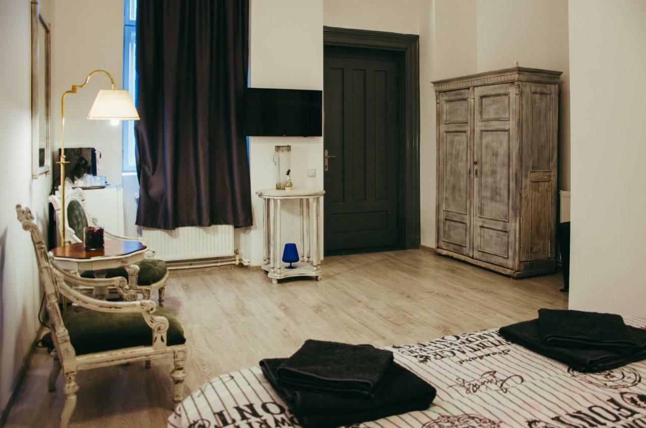 Mansion Josephina Daire Kaloşvar Dış mekan fotoğraf