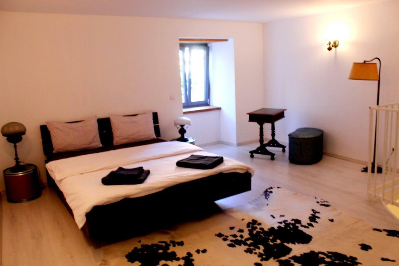 Mansion Josephina Daire Kaloşvar Dış mekan fotoğraf